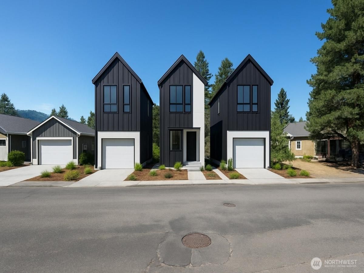 MLS #NWM2265809 image #0