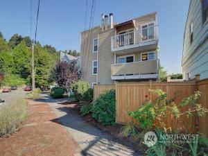 MLS #NWM2280998 image #0