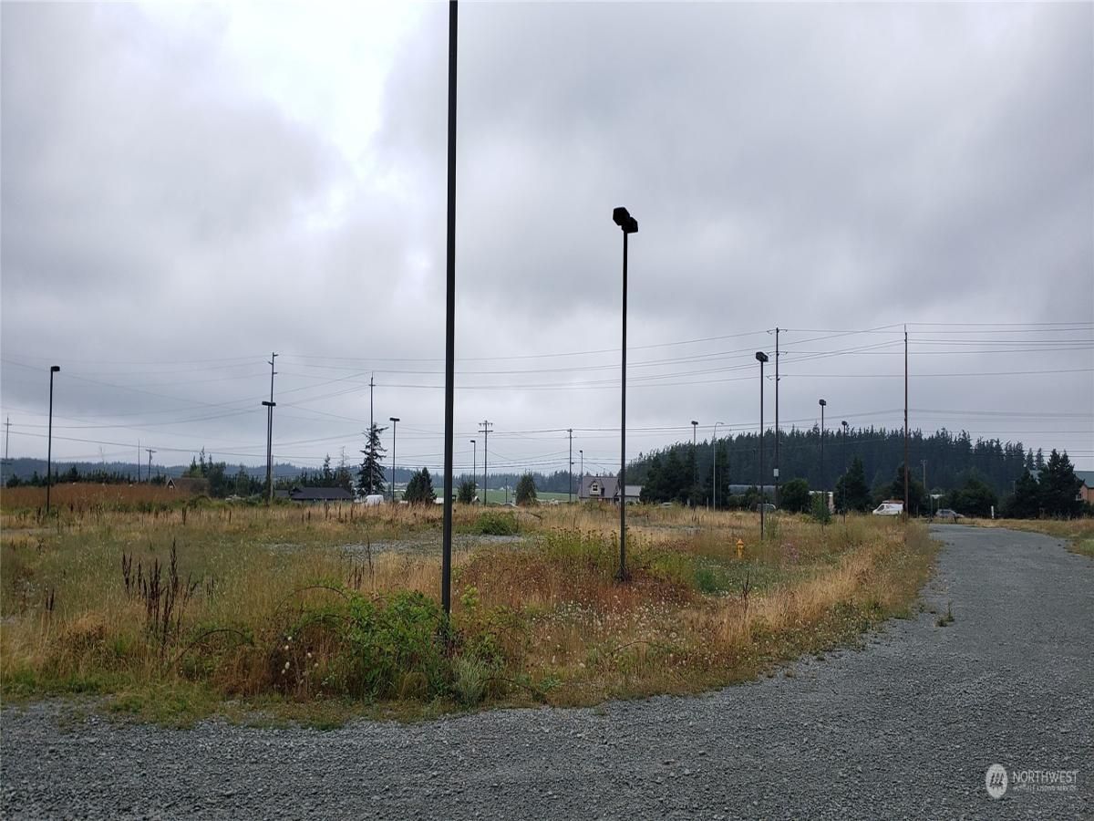 MLS #NWM2285244 image #0
