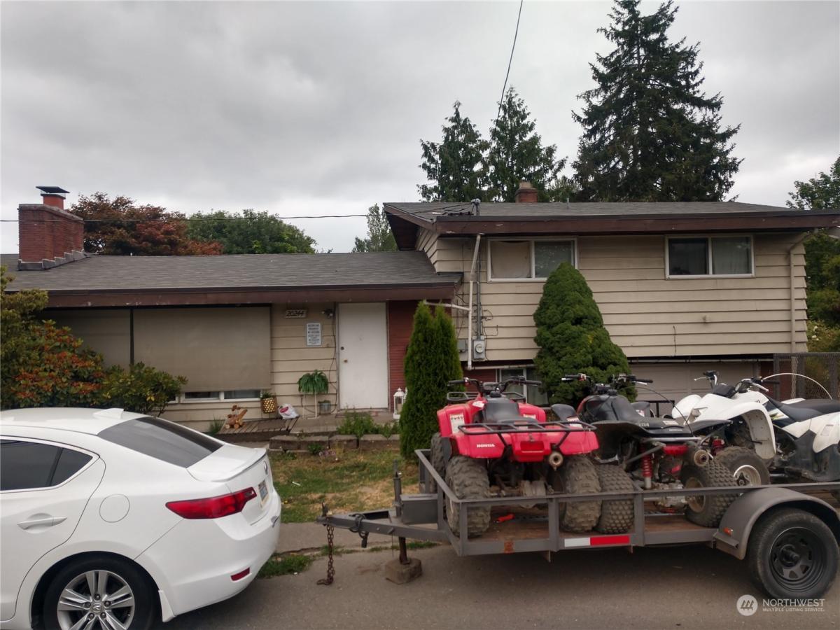 MLS #NWM2285401 image #0