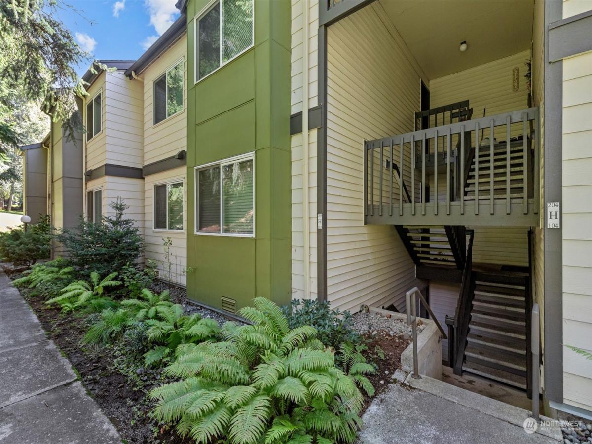 MLS #NWM2287797 image #0