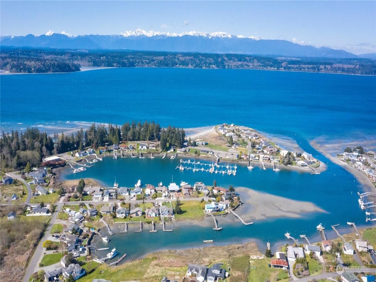MLS #NWM2289713 image #0