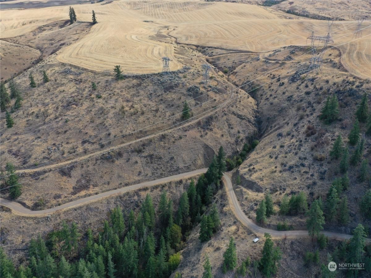 MLS #NWM2294724 image #0