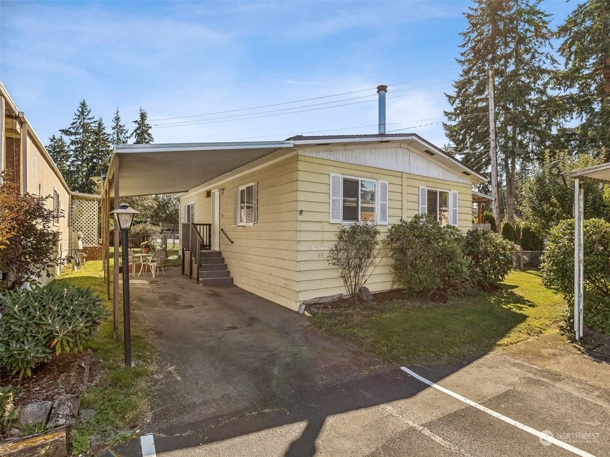 MLS #NWM2297354 image #0