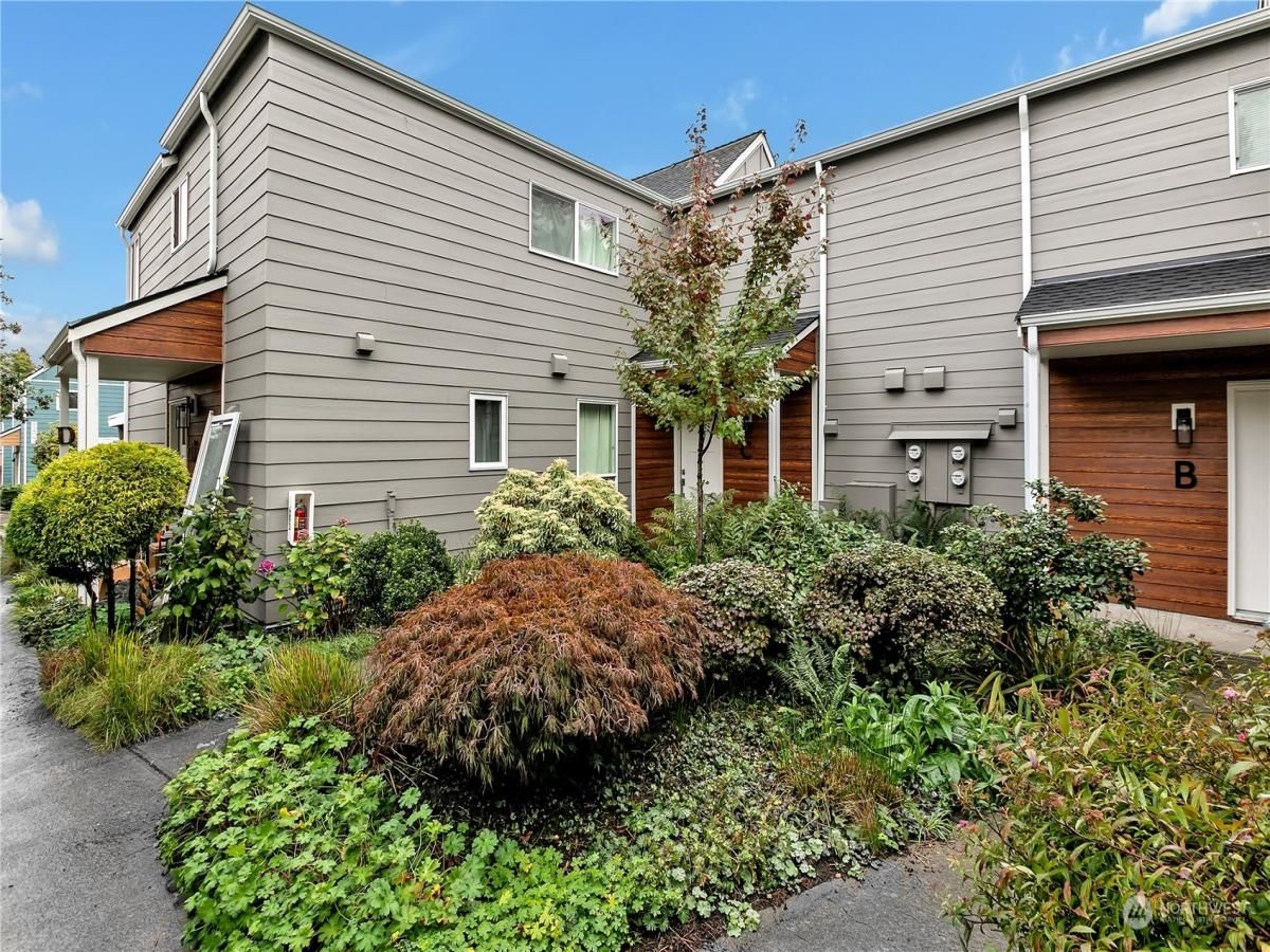 MLS #NWM2297962 image #0