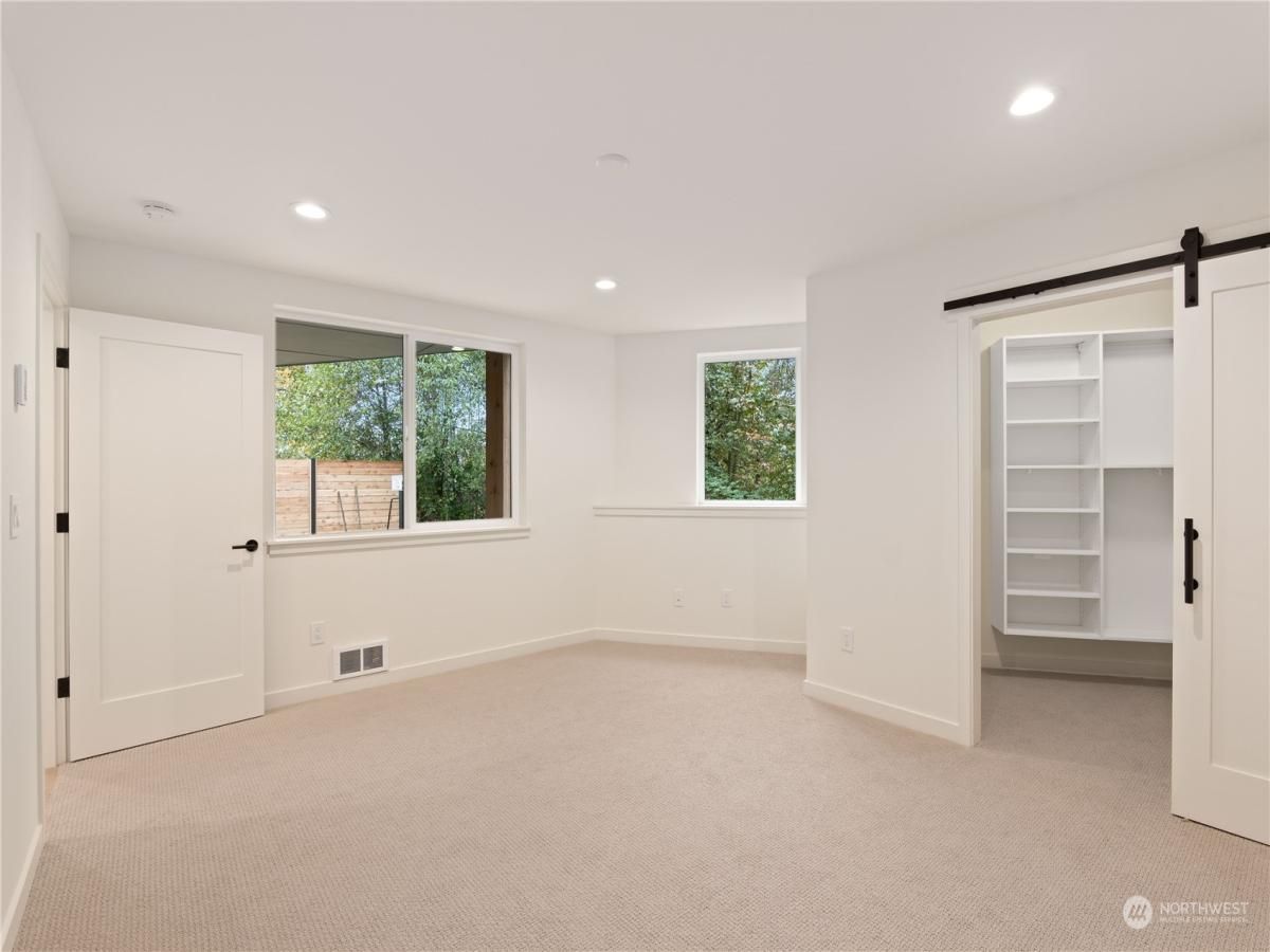 MLS #NWM2303204 image #0