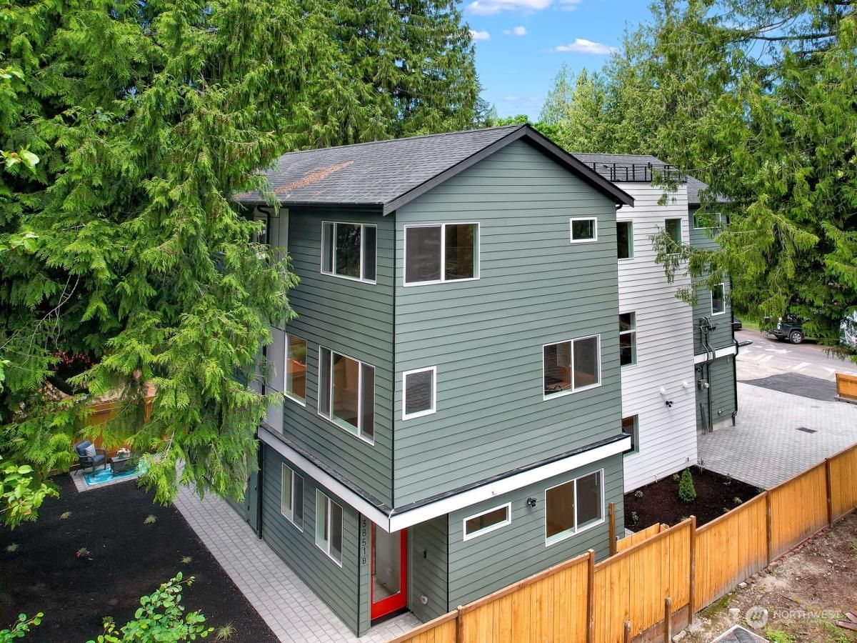 MLS #NWM2305761 image #0