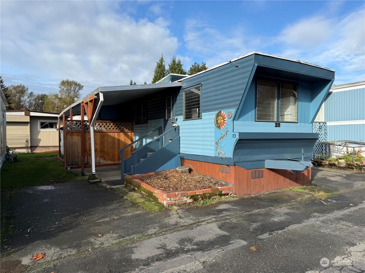 MLS #NWM2307442 image #0