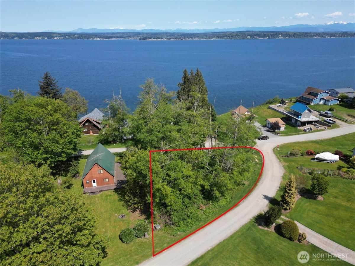 MLS #NWM2311175 image #0