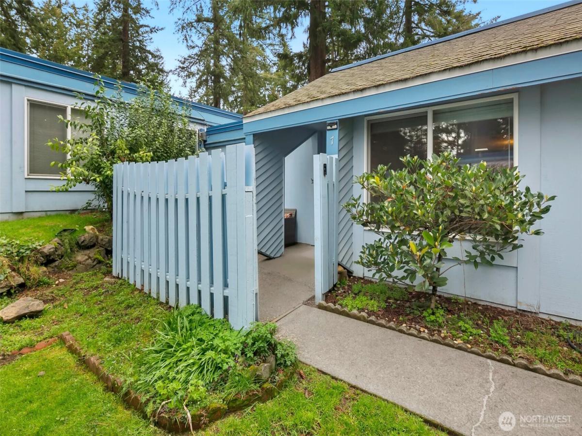 MLS #NWM2317080 image #0