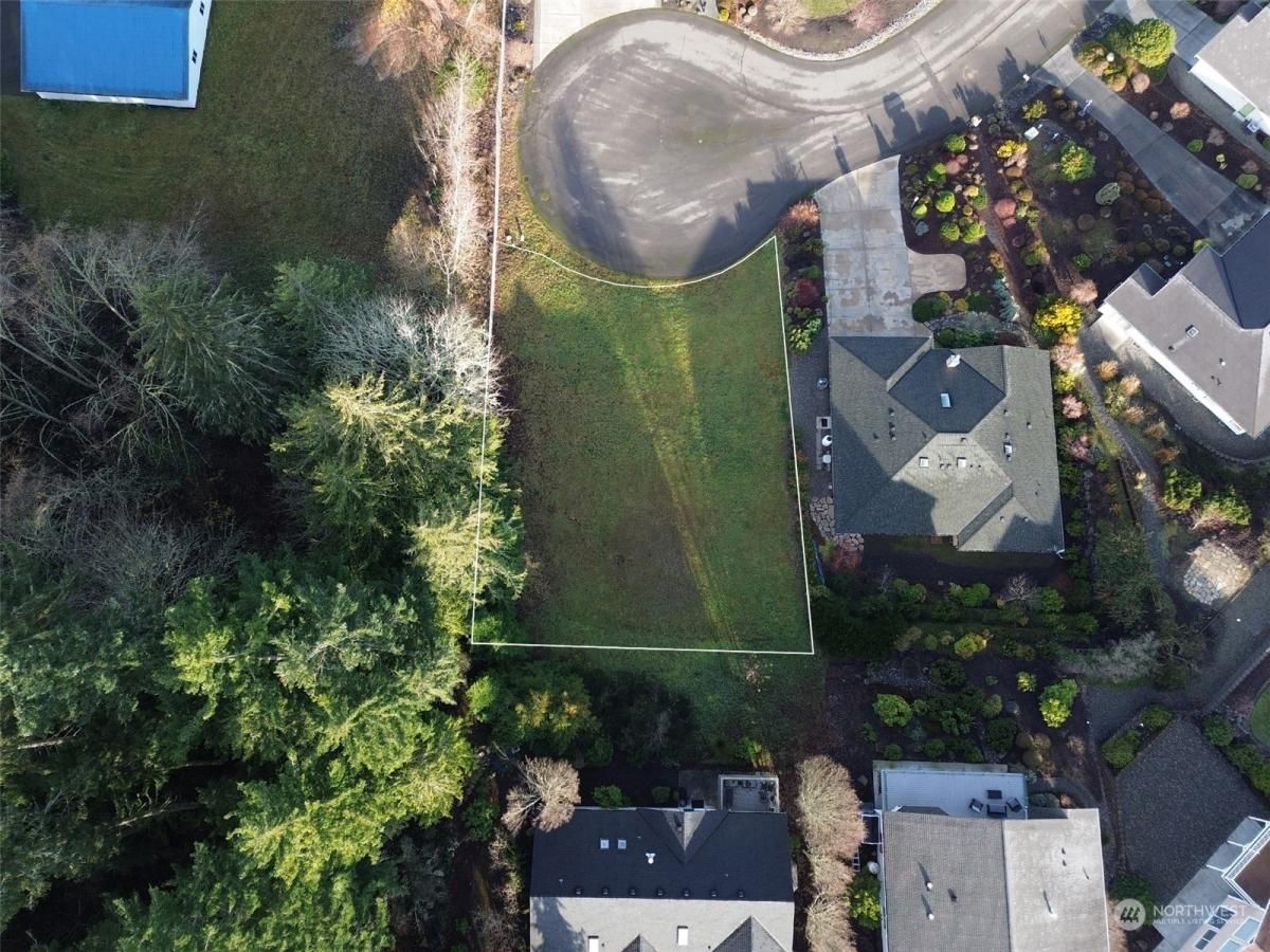 MLS #NWM2317241 image #0