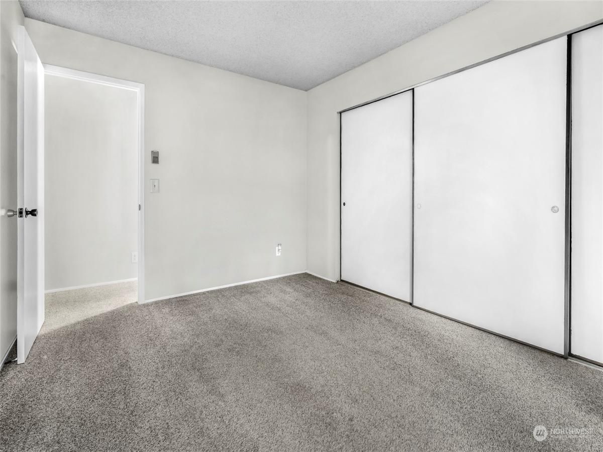 MLS #NWM2317355 image #0