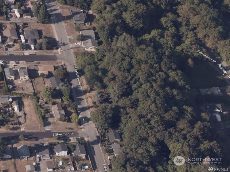 MLS #NWM2318430 image #0