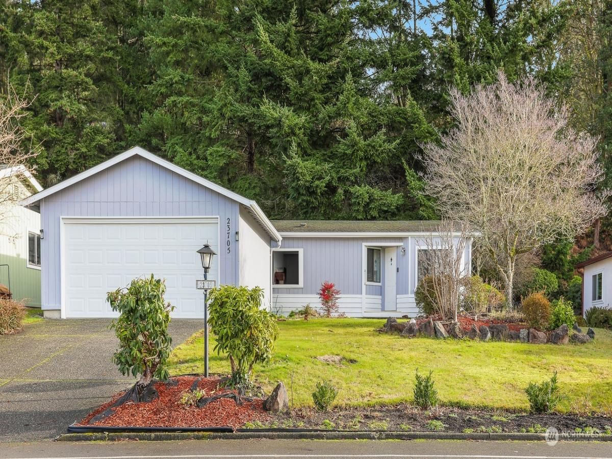 MLS #NWM2318560 image #0