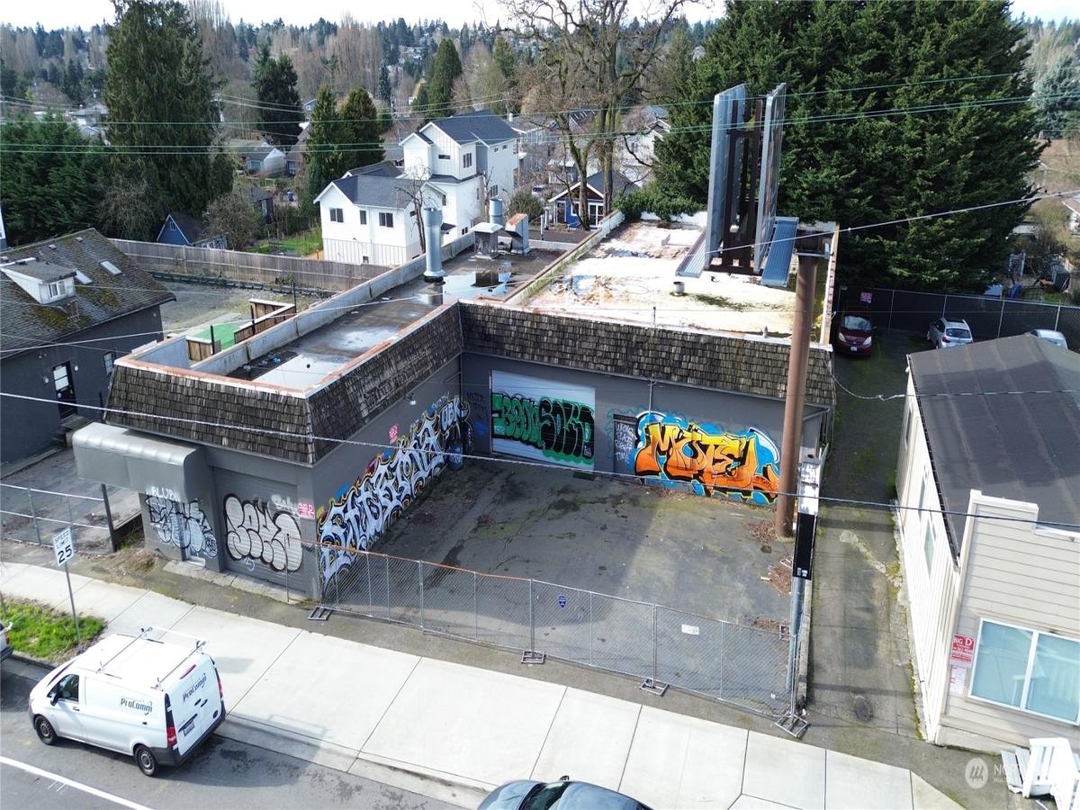 MLS #NWM2321024 image #0