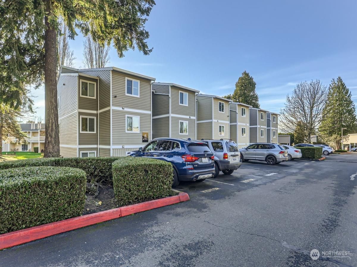 MLS #NWM2321609 image #0