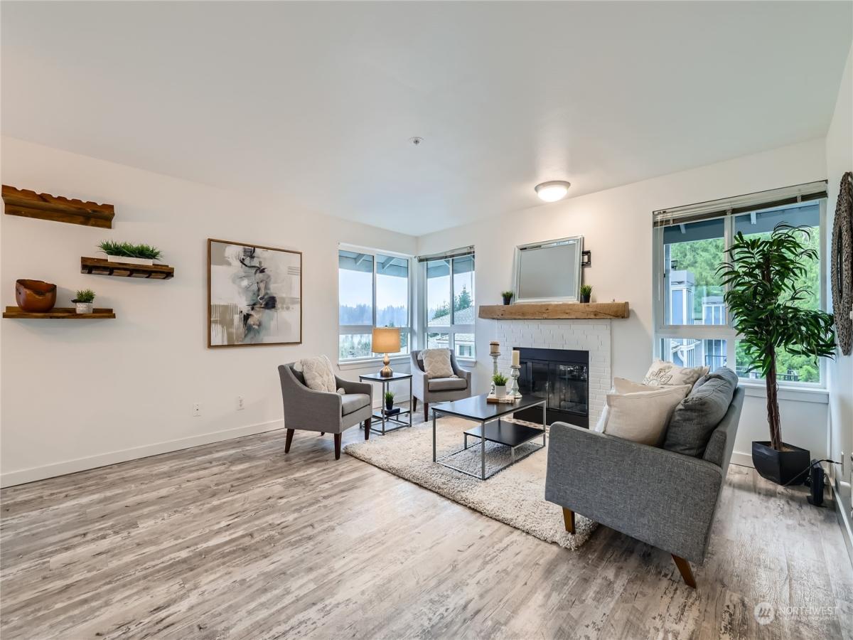 MLS #NWM2322189 image #0