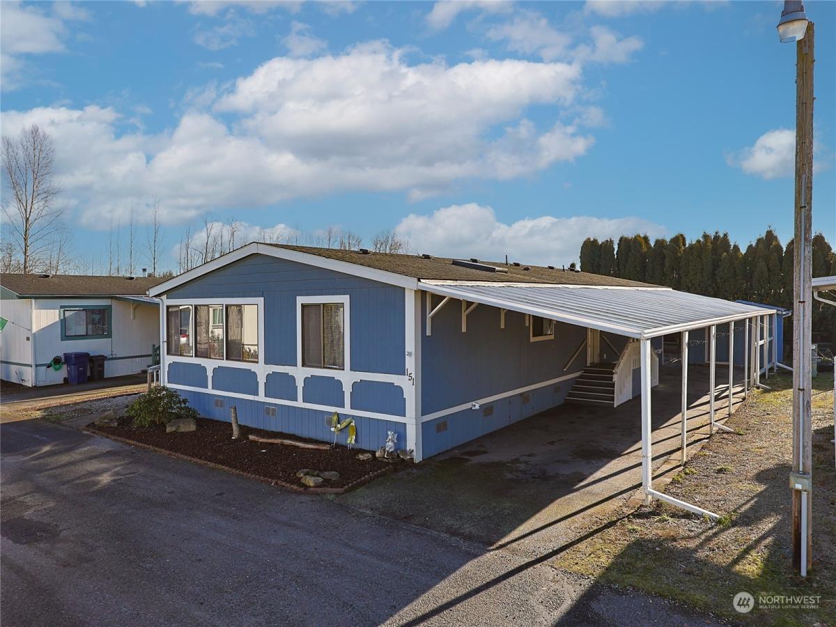 MLS #NWM2322412 image #0
