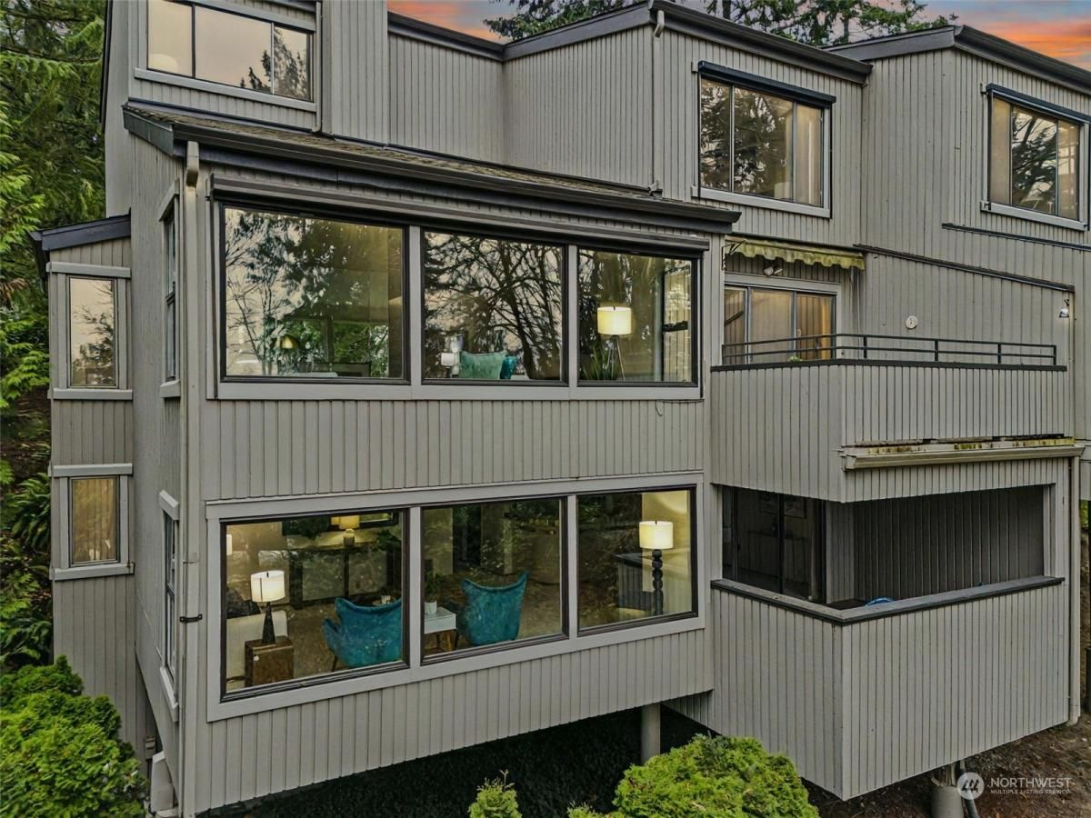 MLS #NWM2323452 image #0