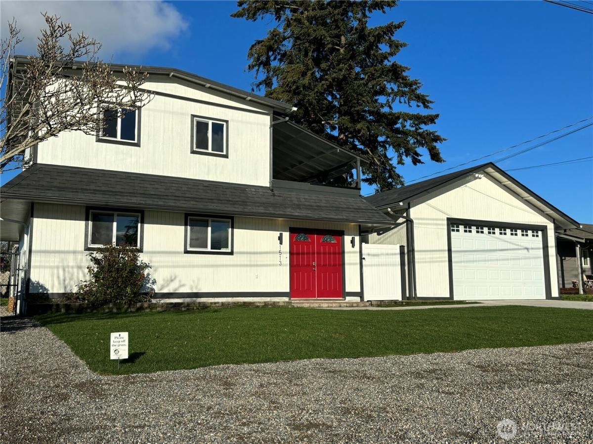 MLS #NWM2323885 image #0