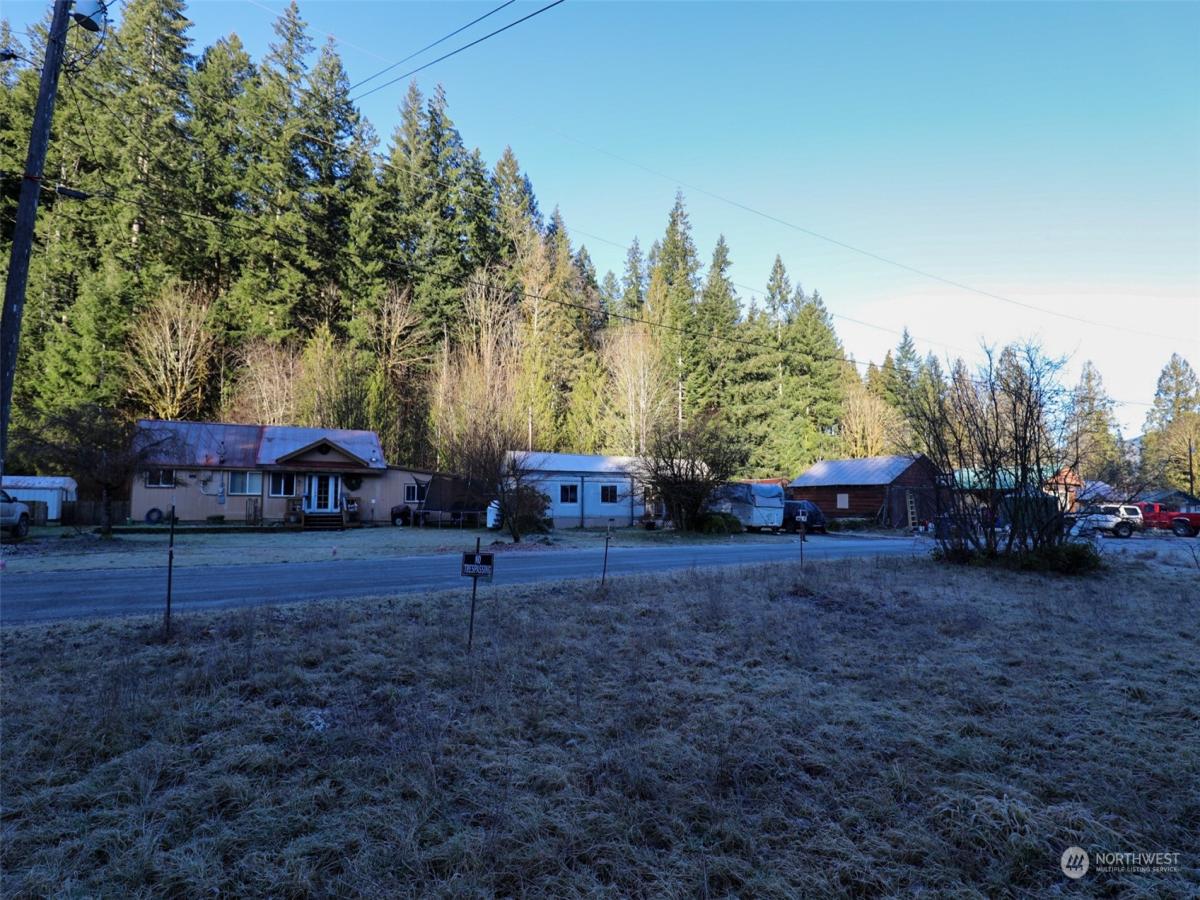 MLS #NWM2323970 image #0