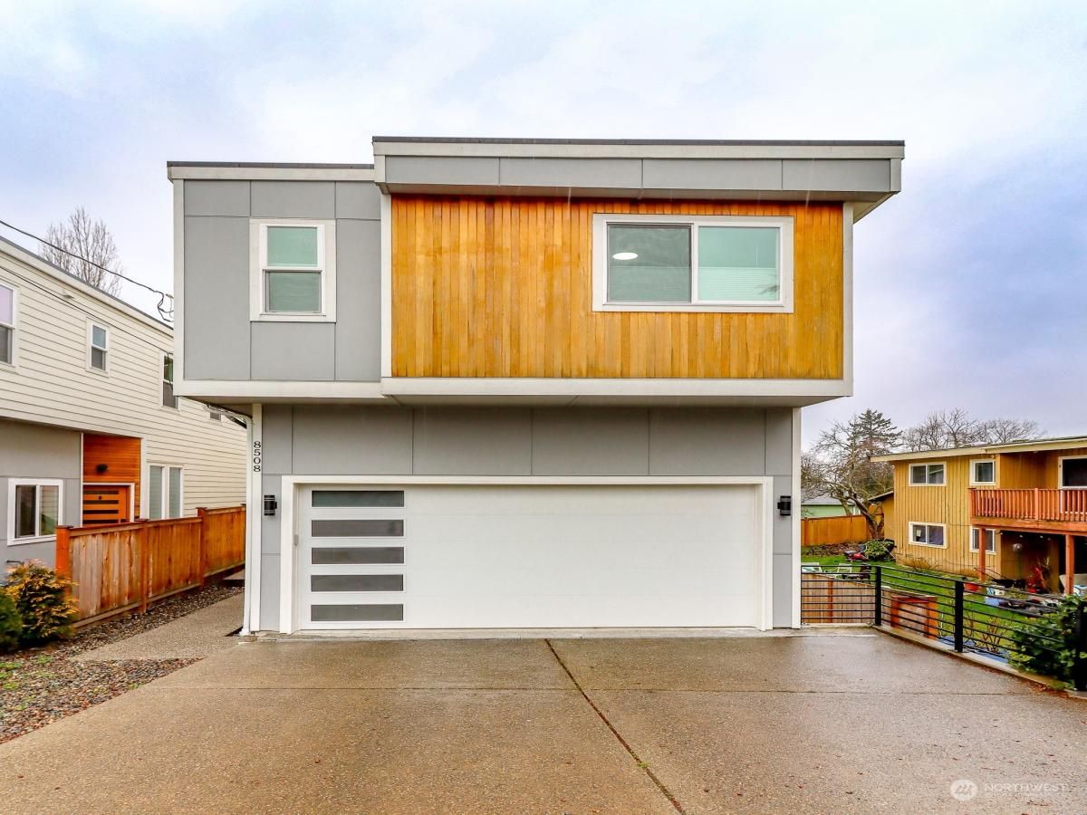 MLS #NWM2324275 image #0