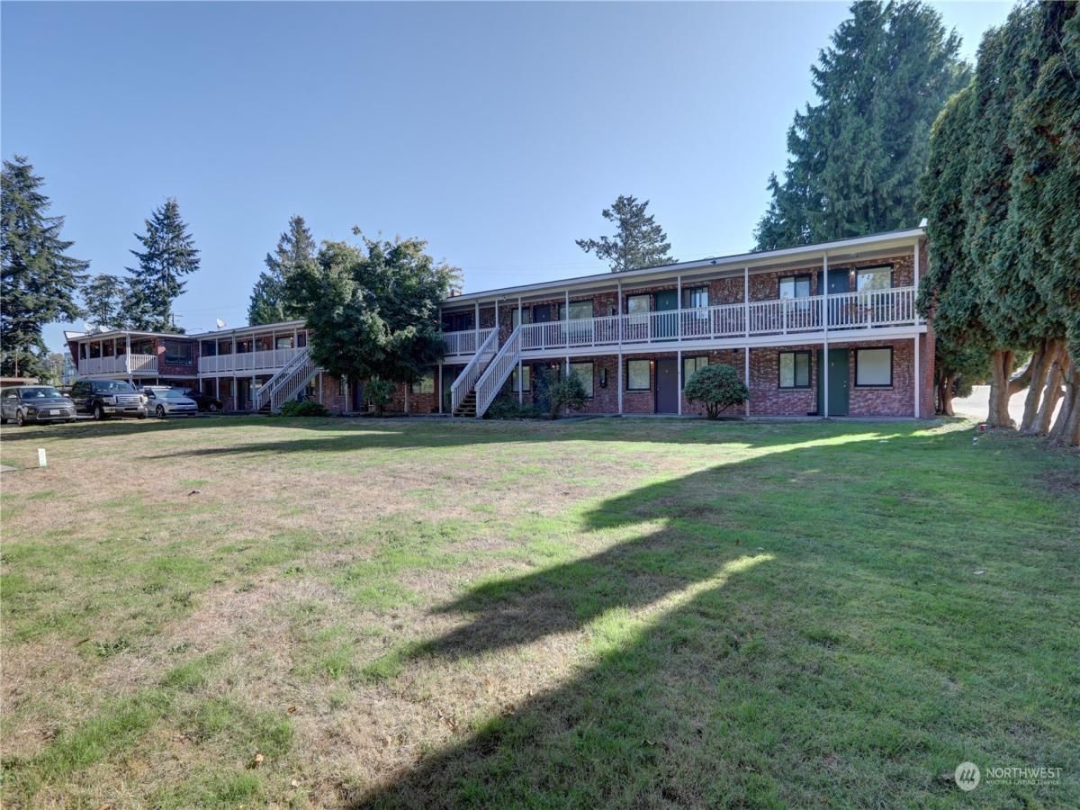 MLS #NWM2324874 image #0