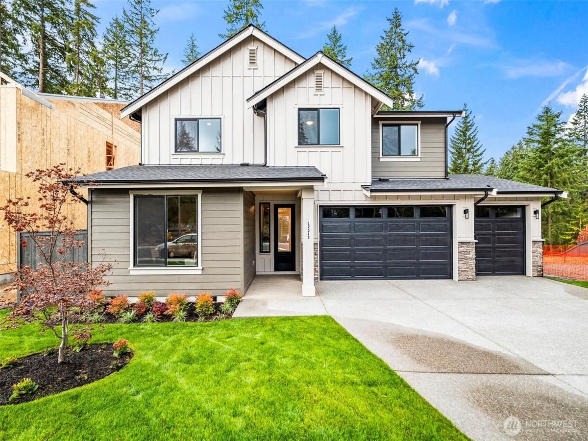 MLS #NWM2324982 image #0