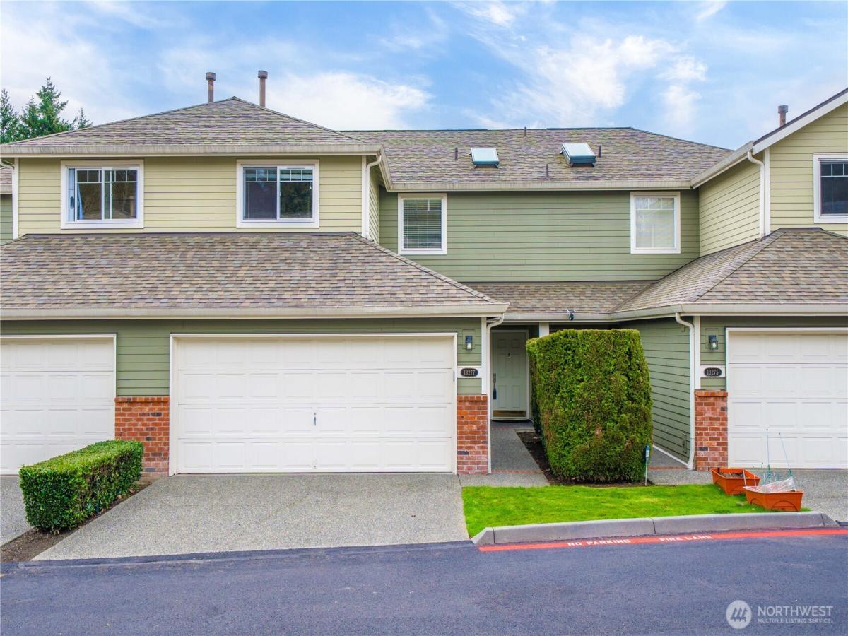 MLS #NWM2325316 image #0