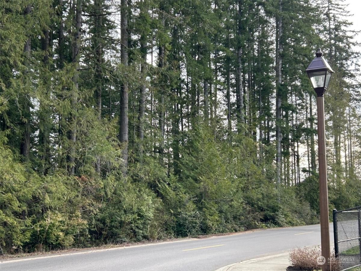 MLS #NWM2325543 image #0