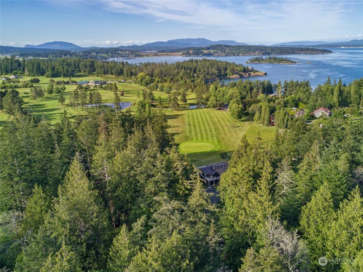 MLS #NWM2325629 image #0