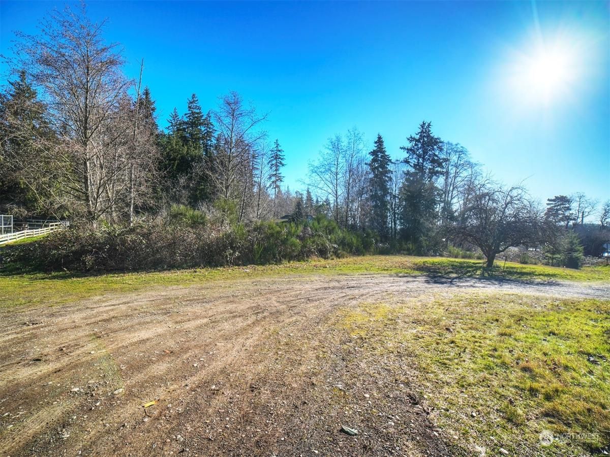 MLS #NWM2326469 image #0