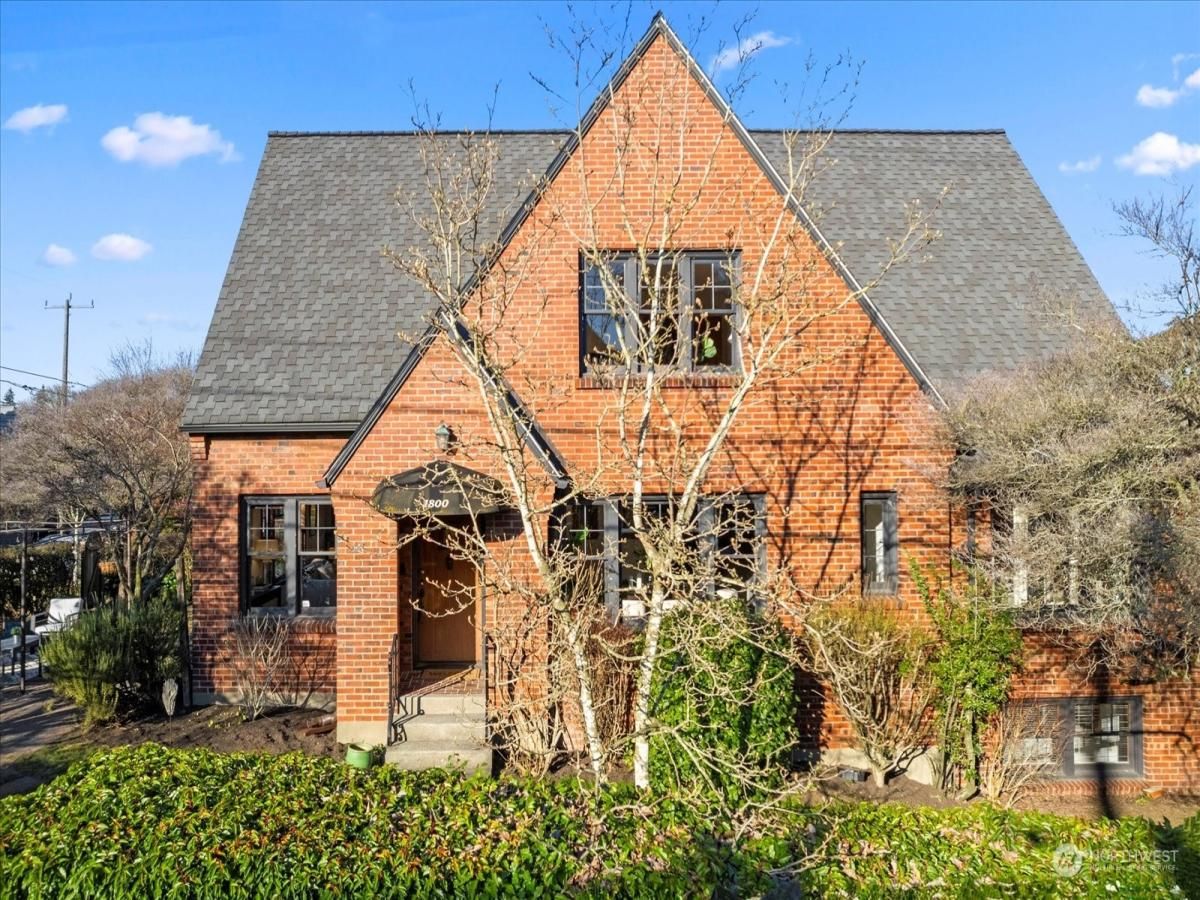 MLS #NWM2327109 image #0