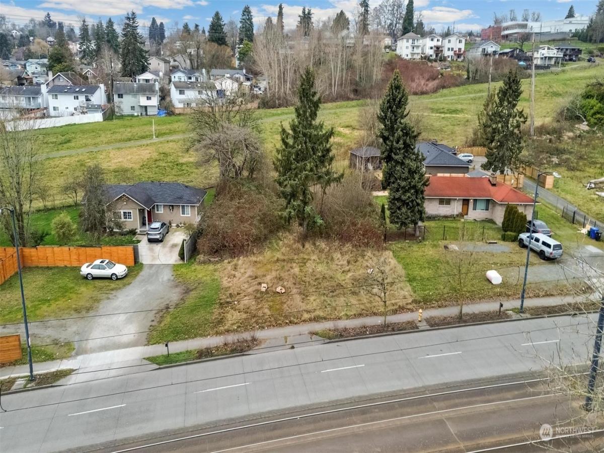 MLS #NWM2327174 image #0