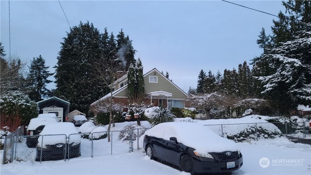 MLS #NWM2327308 image #0