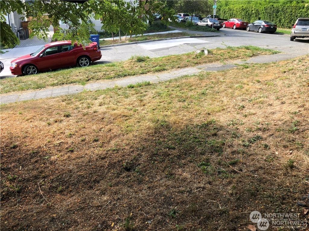 MLS #NWM2327602 image #0