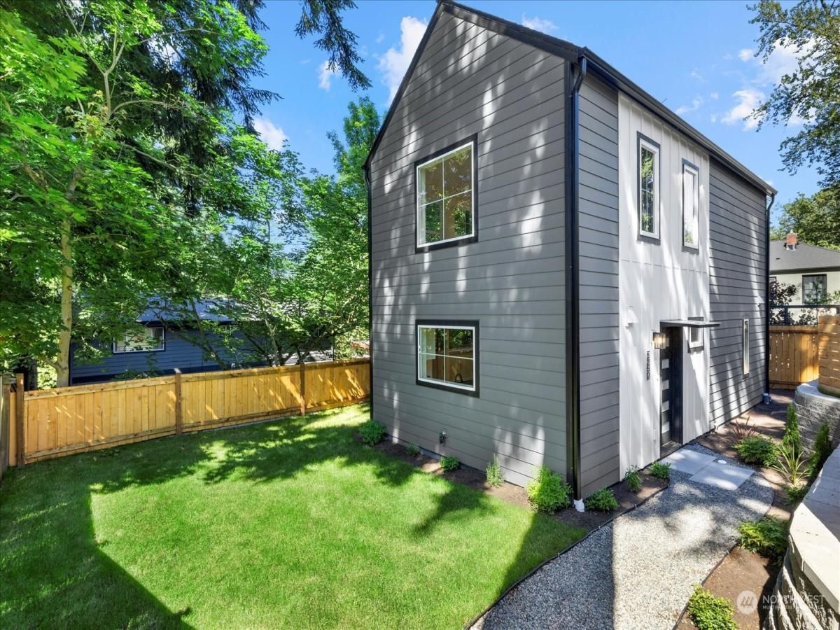 MLS #NWM2328188 image #0