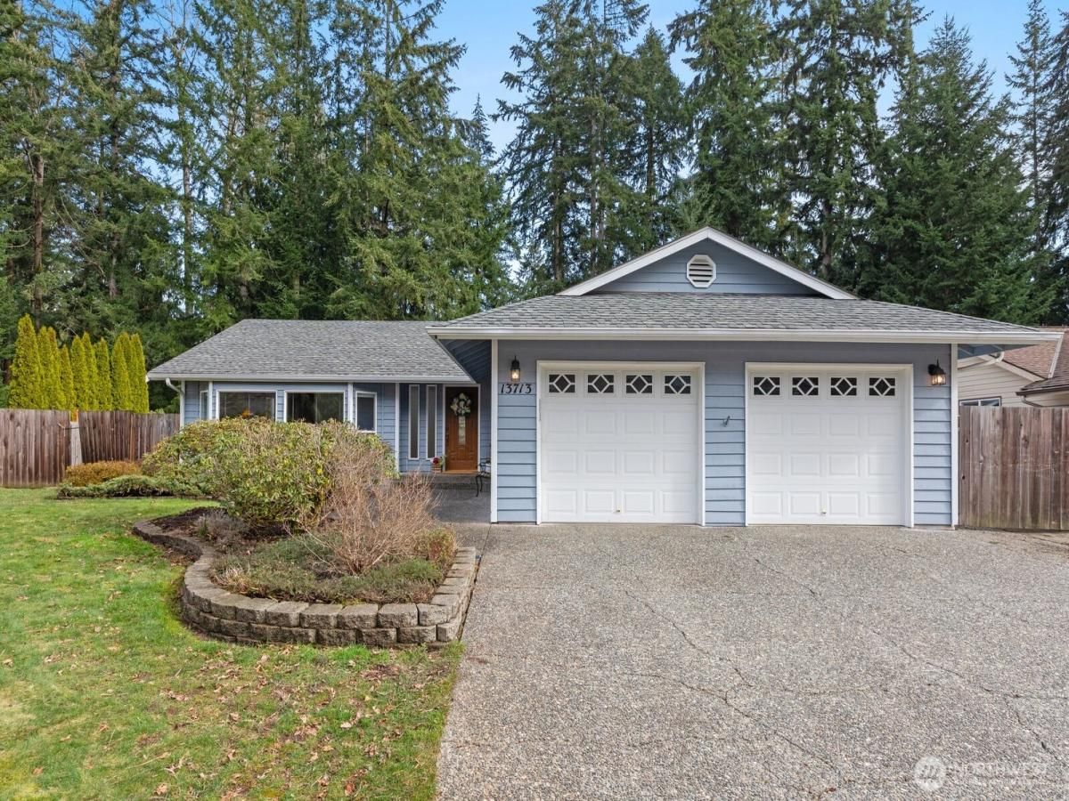 MLS #NWM2328816 image #0