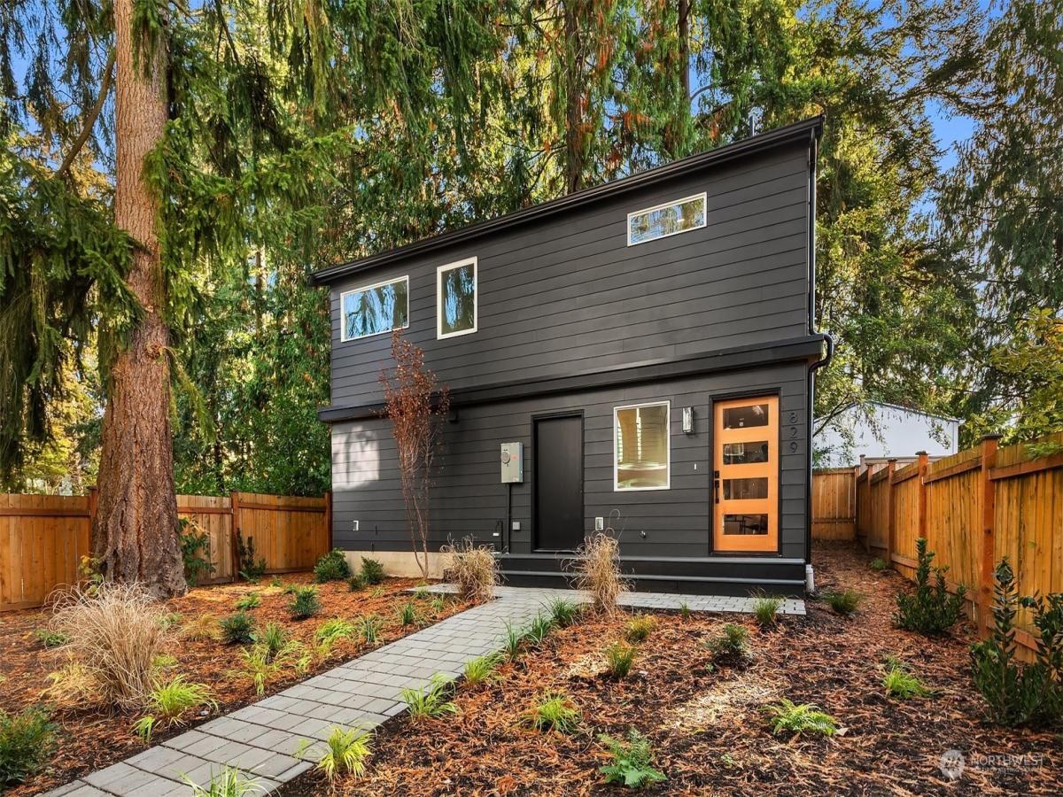 MLS #NWM2330560 image #0