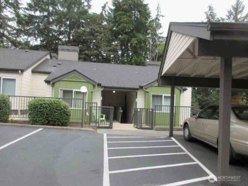 MLS #NWM2330706 image #0