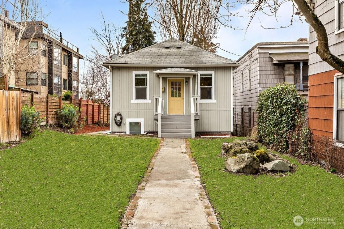 MLS #NWM2331131 image #0