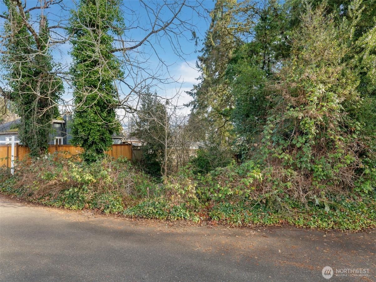 MLS #NWM2332119 image #0