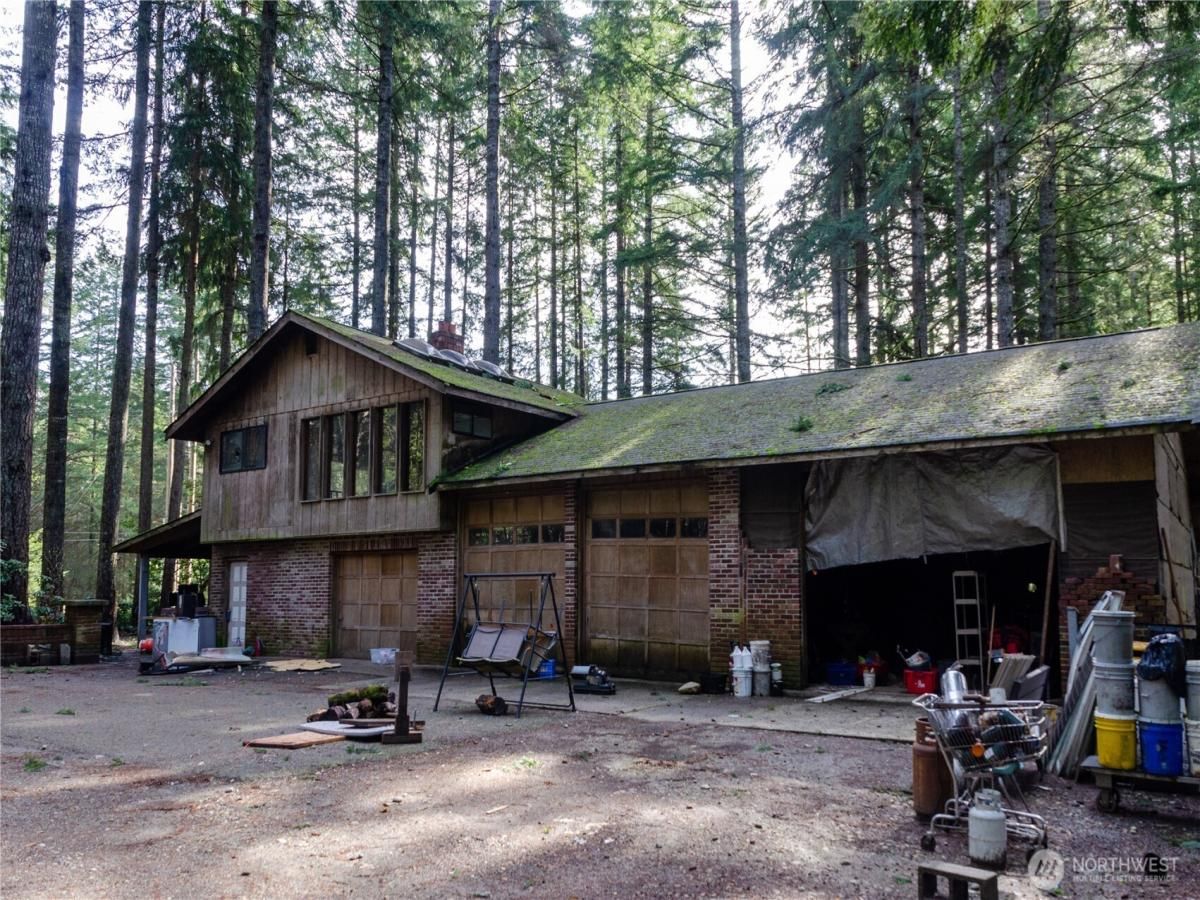 MLS #NWM2338522 image #0