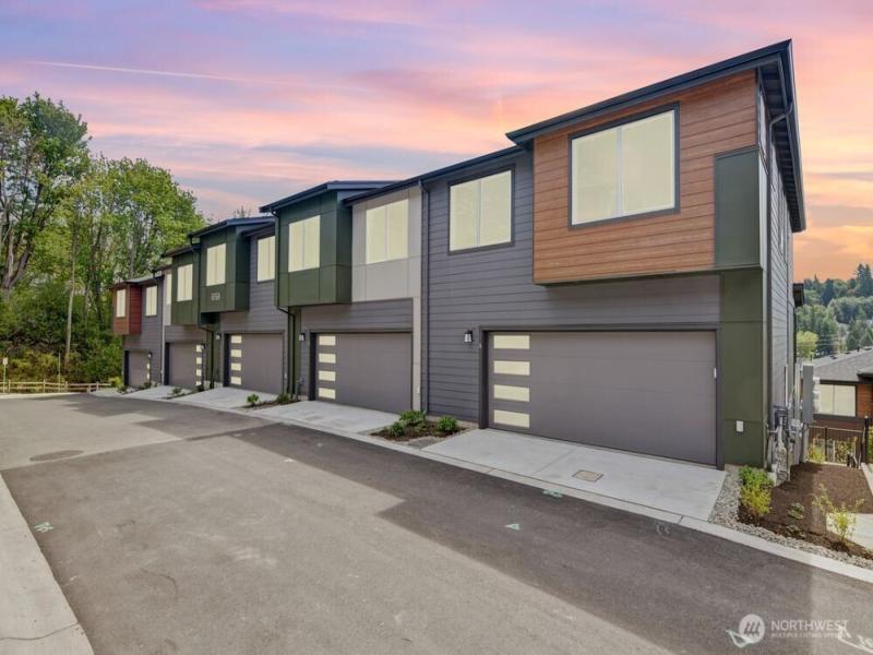 MLS #NWM2338570 image #0