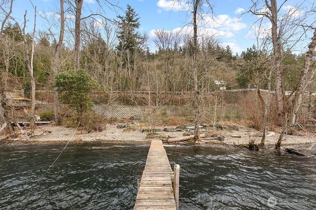 MLS #NWM2340100 image #0