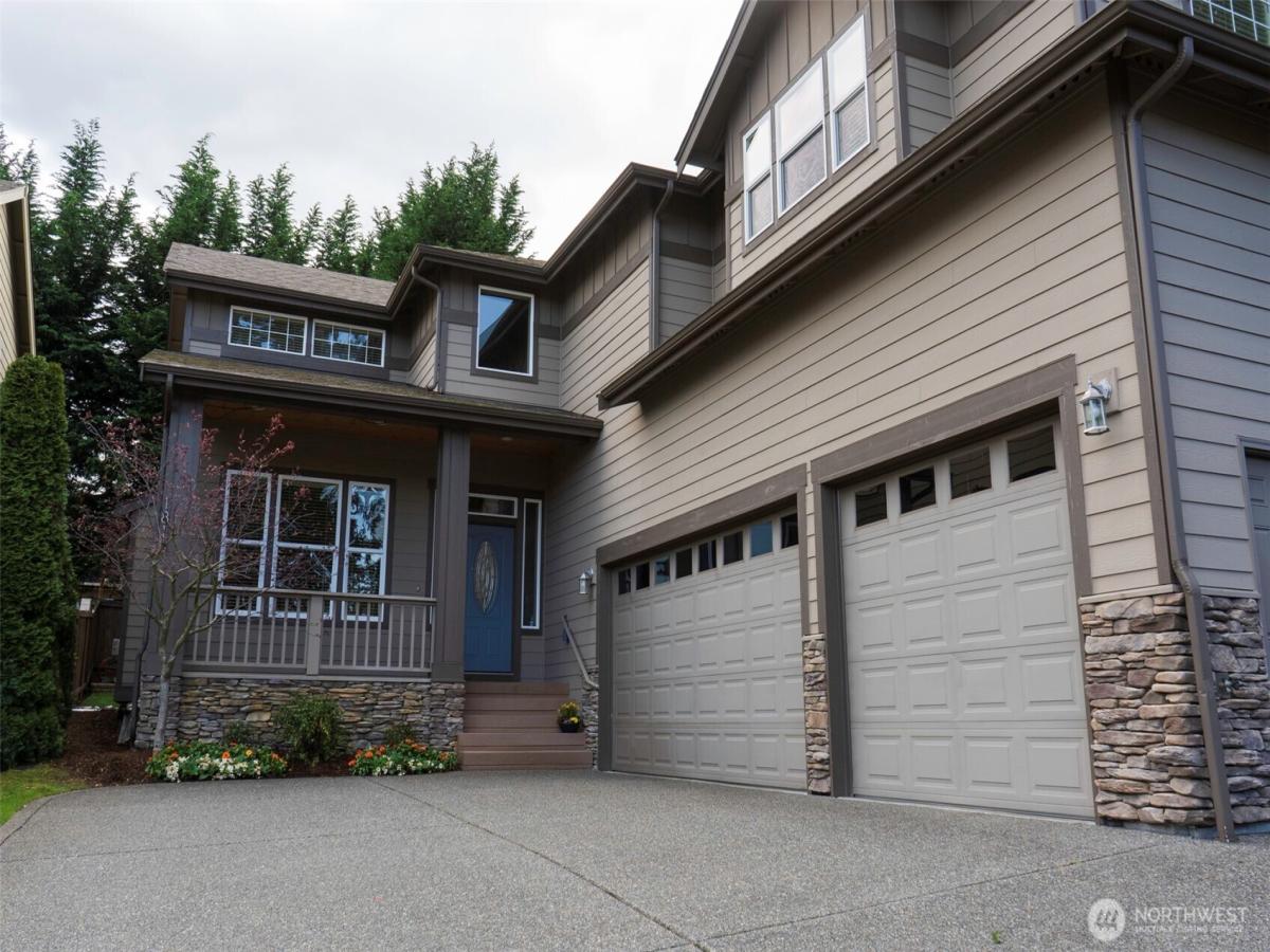 MLS #NWM2340769 image #0