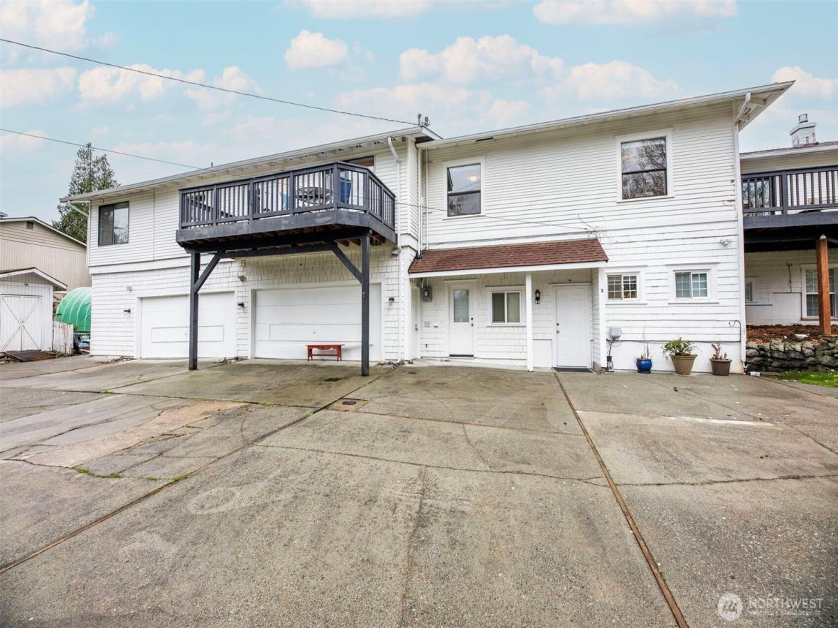 MLS #NWM2341417 image #0