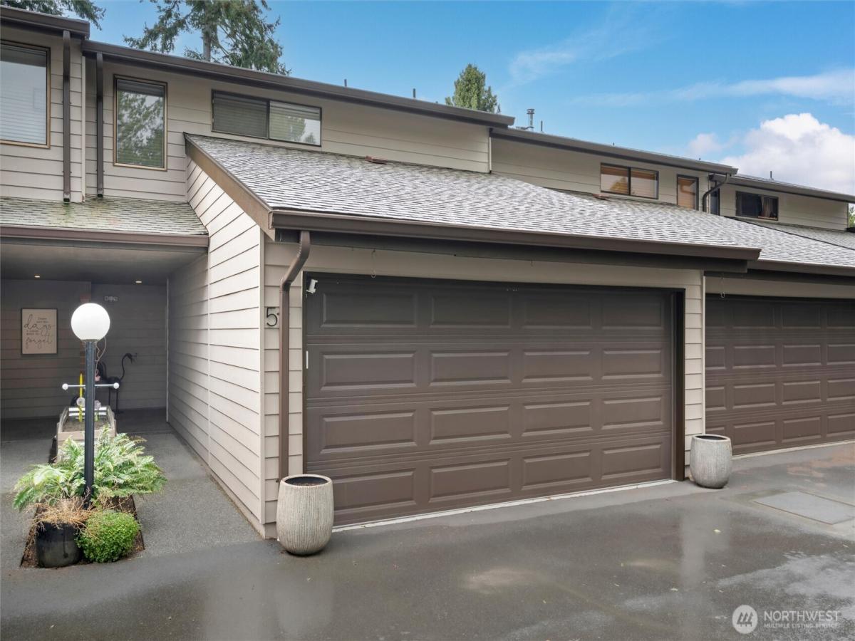 MLS #NWM2343306 image #0