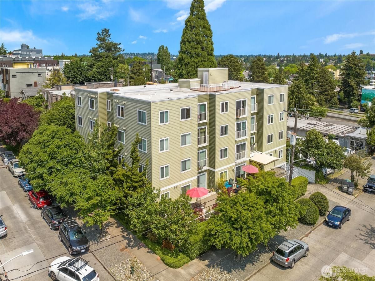 MLS #NWM2343726 image #0