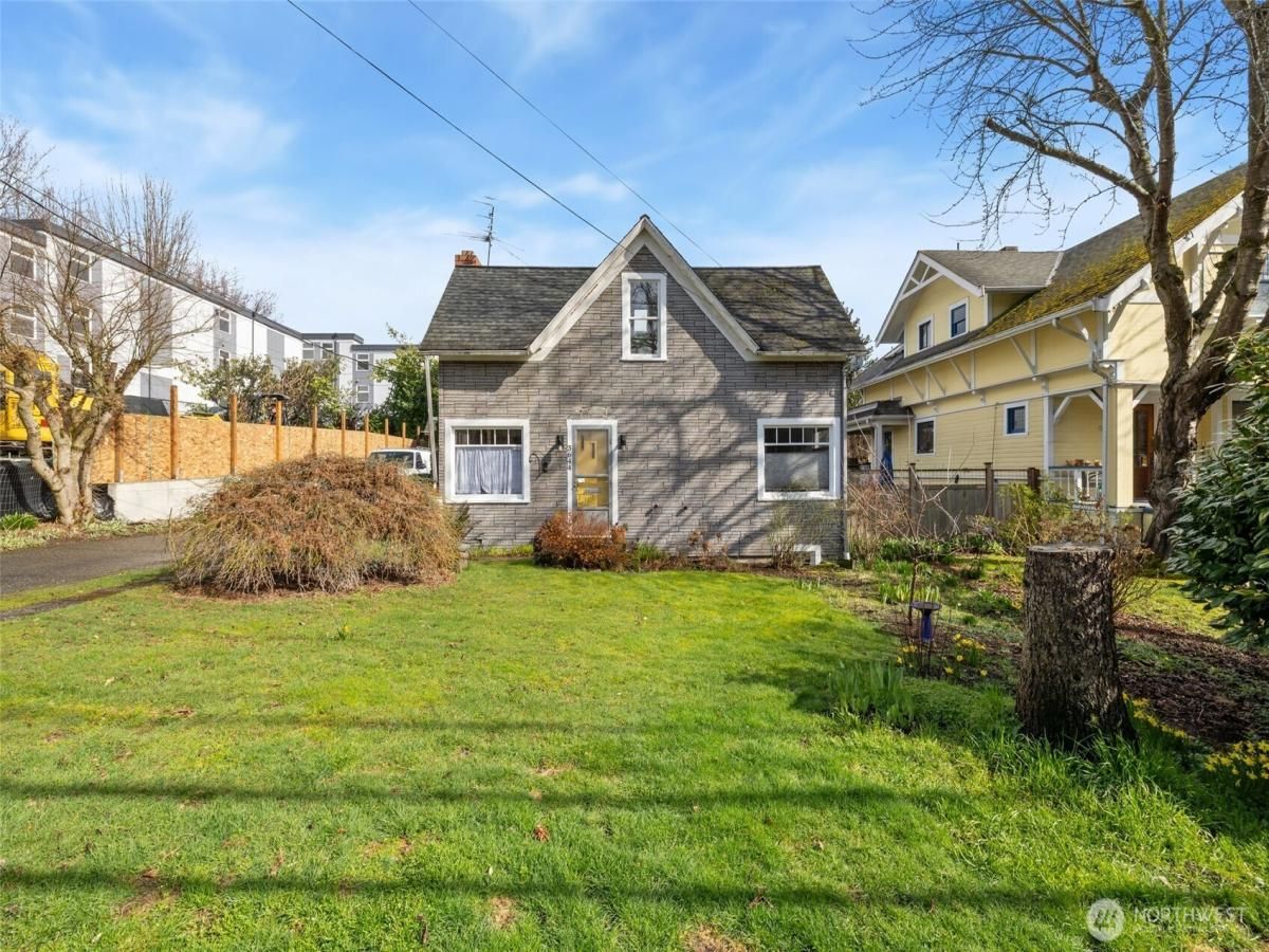 MLS #NWM2345883 image #0